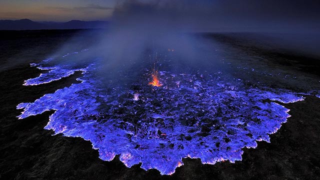 Api Biru Kawah Ijen